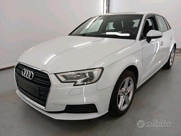 AUDI A3 SPB 1.6 TDI S tronic Business