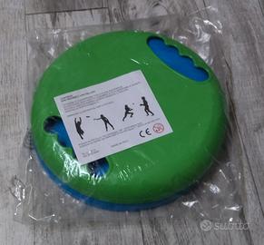 Frisball con impugnature per gioco con pallina