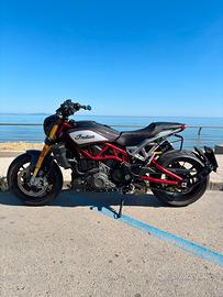 Indian FTR 1200 R Carbon Limited Edition