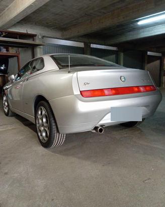 Alfa romeo GTV 916