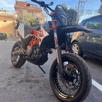 Ktm 690 smc r depotenziata del 2016