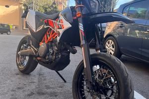 Ktm 690 smc r depotenziata del 2016