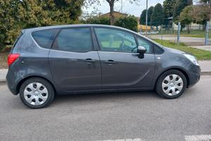 Opel  Meriva 1.3 Diesel Anno 2011 con 190000km 