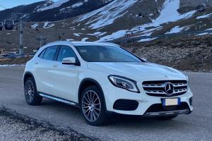 Mercedes gla 200D premium