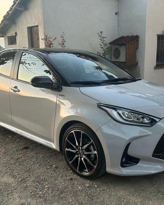 Yaris GR Sport   17500 km