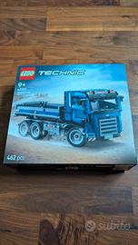 LEGO TECHNIC  TRIPPING DUMP TRUCK
