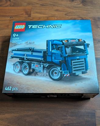 LEGO TECHNIC  TRIPPING DUMP TRUCK