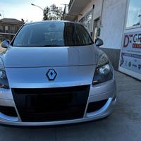 Renault Scenic Scénic X-Mod 1.5 dCi 110CV Luxe