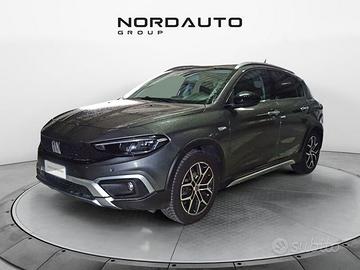 FIAT Tipo (2015-->) 1.0 5 porte Cross