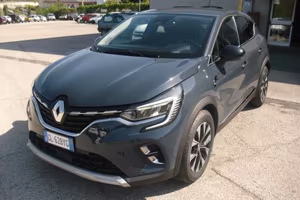 Renault Captur TCe 100 CV GPL Techno, PERFETTE CON
