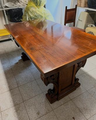 Tavolo legno massiccio .