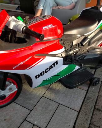 Moto elettrica giocattolo Ducati