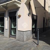 NEGOZIO A SETTIMO TORINESE