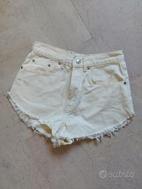 Pantaloncino di jeans Pull&Bear