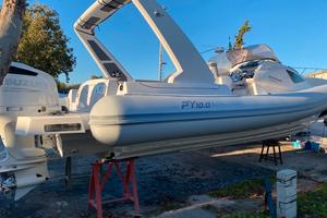 Gommone py10 cabin completo di motori 2x300cv.suzu