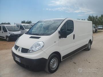 Renault Trafic furgone maxi