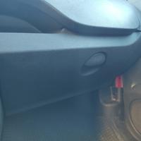 Cassetto portaoggetti RENAULT KANGOO del 2012
