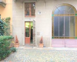 LOFT CON SOPPALCO - CENTRO CITTA' - DA RISTRUTTURA