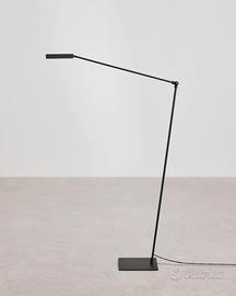 Lampada da terra nera in ferro Sklum Valtyn