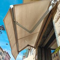 Tende  da sole a bracci estensibile