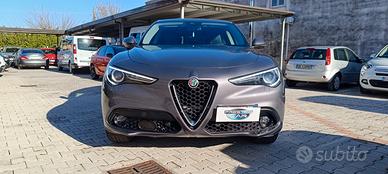 Alfa Romeo Stelvio 2.2 Turbodiesel 210 CV AT8 Q4 E