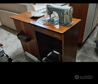 macchina da cucire Necchi 