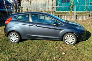 Ford Fiesta 1.4 GPL 2010