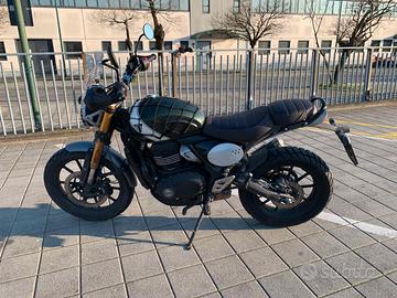 Triumph Scrambler 400 X