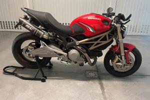Ducati Monster 696+ 20° Anniversary ABS