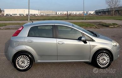 GRANDE PUNTO NEOPATENTATI PERFETTA