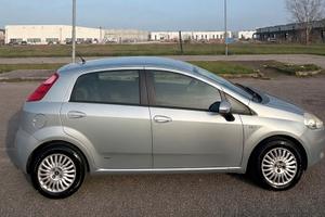 GRANDE PUNTO NEOPATENTATI PERFETTA