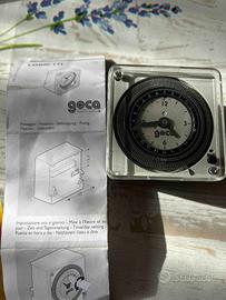 Geca : Cronotermostato giornaliero classico