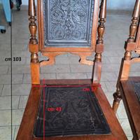 2 SEDIE IN LEGNO INTAGLIATO