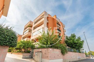 Appartamento di 118 m² con 4 locali a Roma