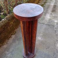 Antica colonnina in legno 