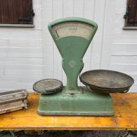 Bilancia vintage Macchi Varese