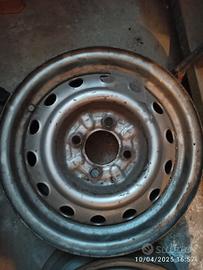3 cerchi 14 x 5,5 4x108 Alfa Romeo Gt junior Spide