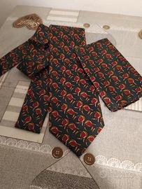 cravatta e pochette 