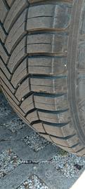 Gomme michelin 225 70 15