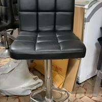 sgabelli alti in ecopelle nera