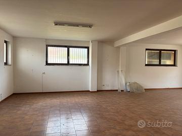 Vendita locale 135 mq