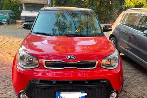 Kia Soul 1.6 CRDi VGT Cool urban shark