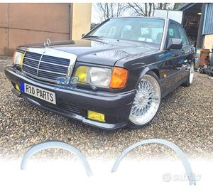 PARAFANGHINI PASSARUOTA ANTERIORI MERCEDES 190 W20