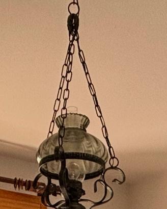 Lampadario in ferro battuto