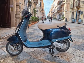 Piaggio Vespa 50 LX - 2010