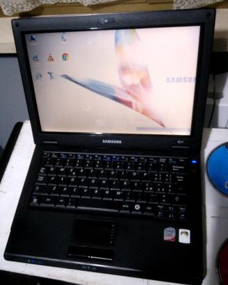 Notebook Samsung Q45 portatile da riparare/ pezzi