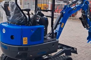 ESCAVATORE MODELLO SZ-E1000DAK
