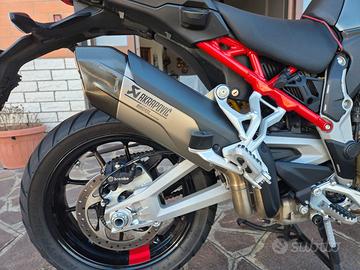 Ducati Multistrada V4 Akrapovic terminale e decat