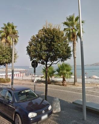 CROTONE: bilocale centrale a due passi dal mare