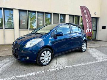 Toyota Yaris BENZINA